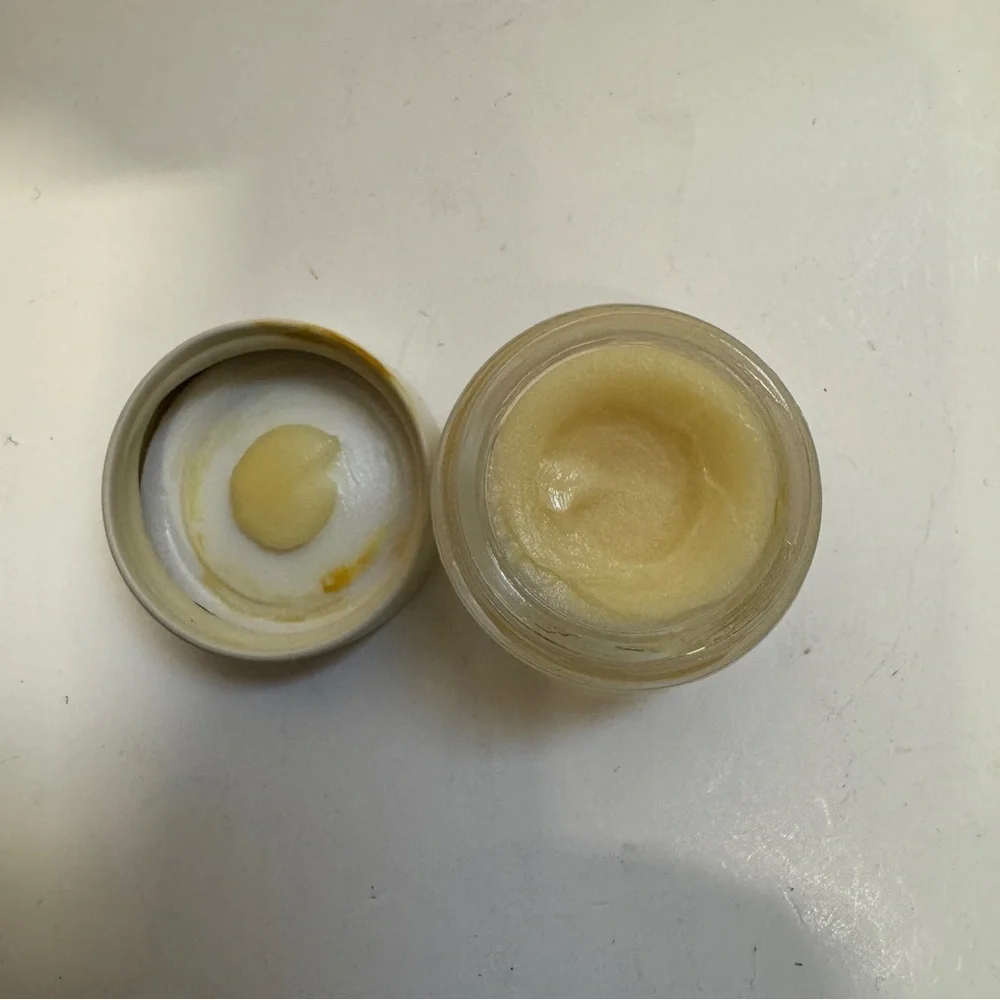 Burt's Bees Almond Milk Beeswax Hand Cream 7G